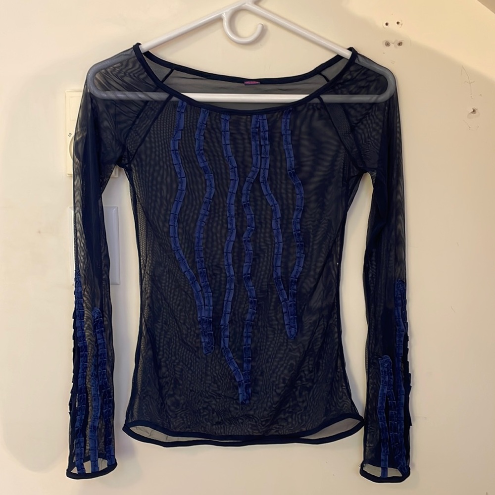 Navy mesh long sleeve top .